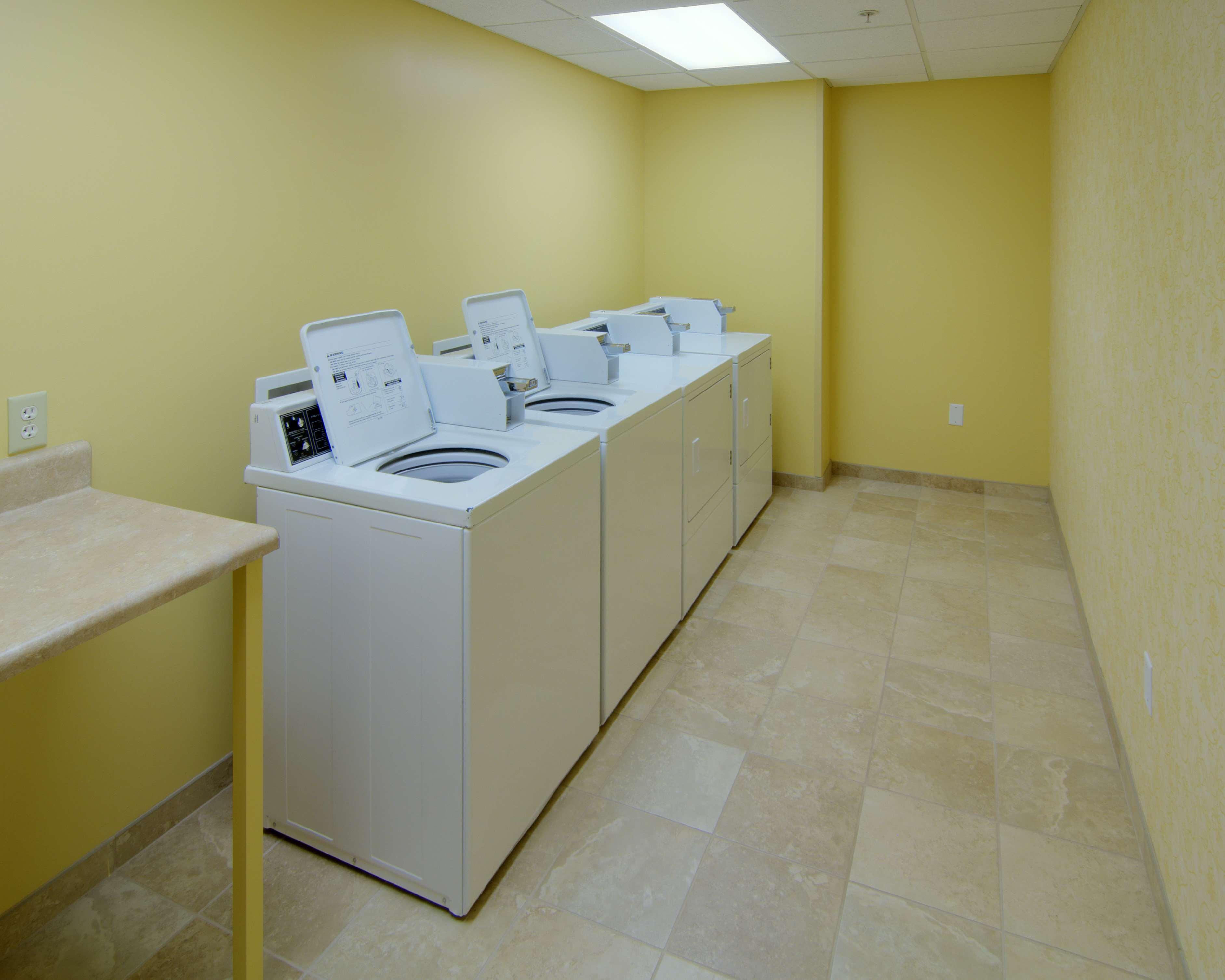 Hampton Inn & Suites Raleigh-Durham Airport-Brier Creek Faciliteiten foto